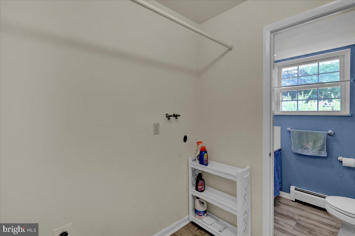 1110 Rhodora Ave