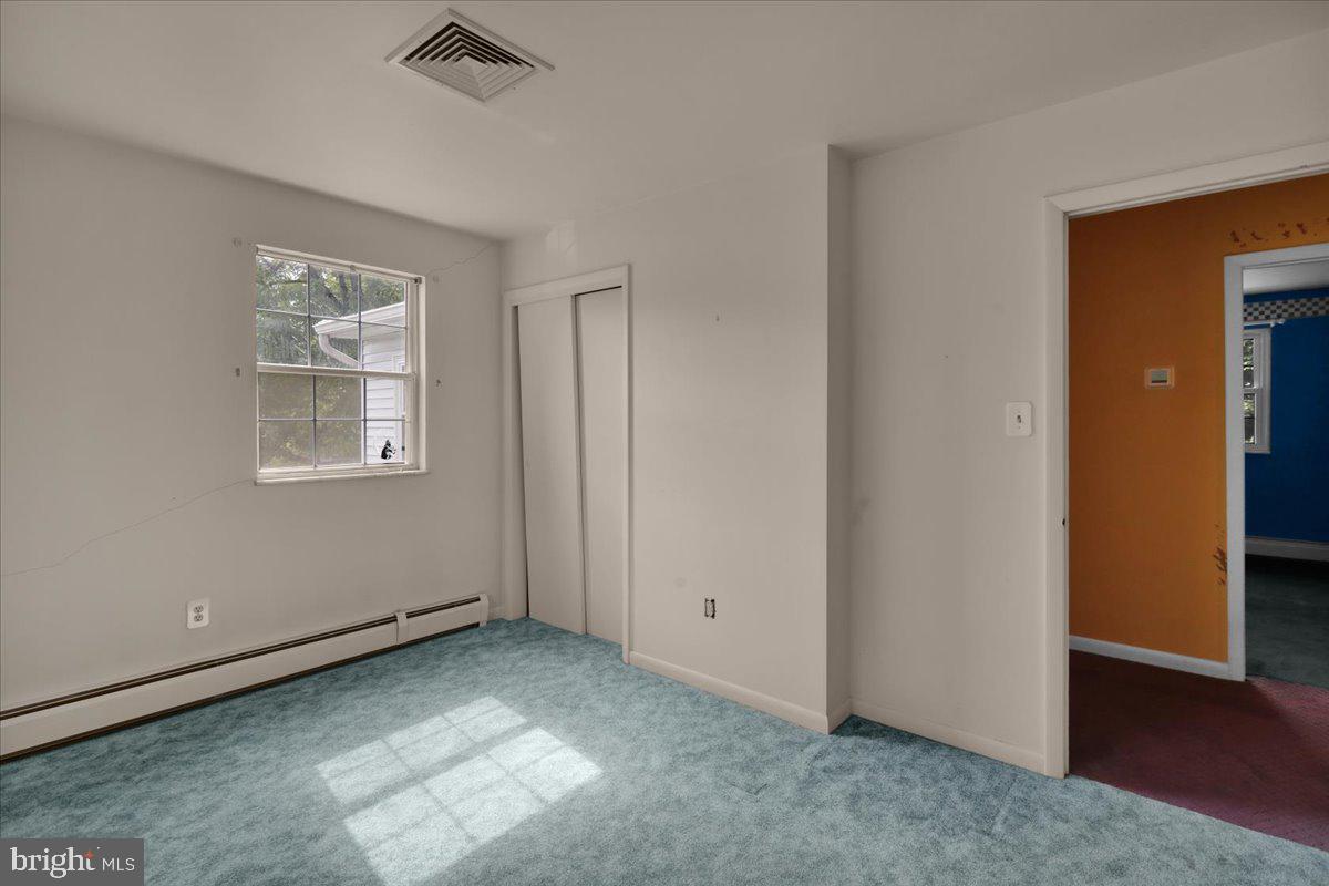 1110 Rhodora Ave
