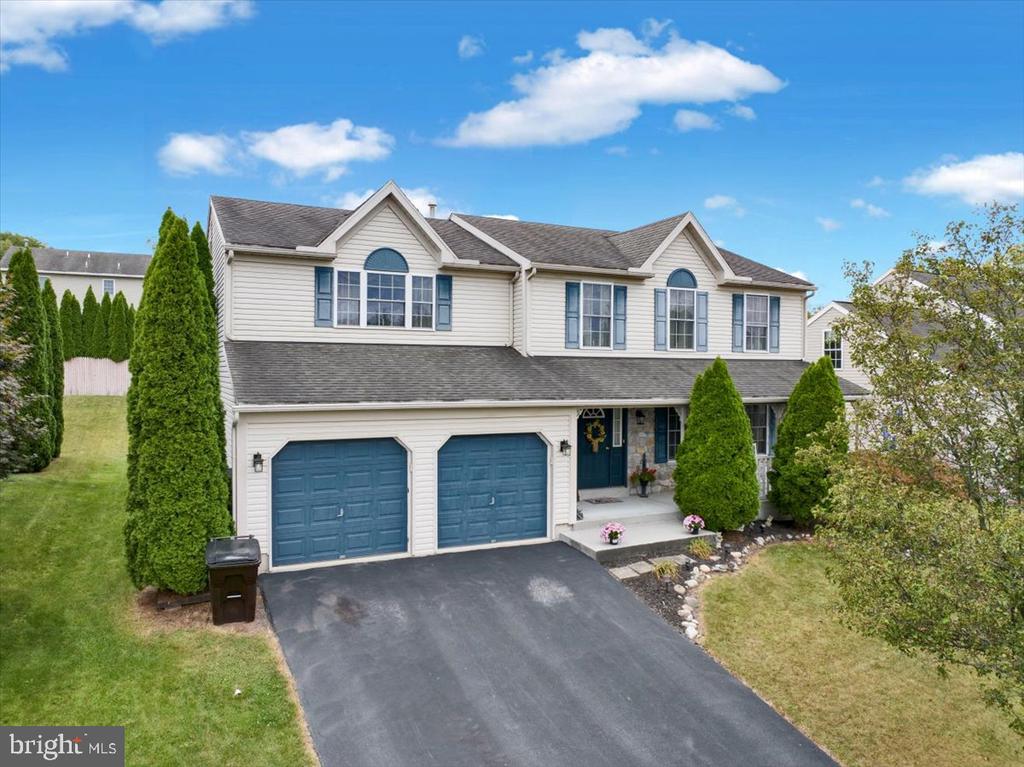 4 Baker Ln