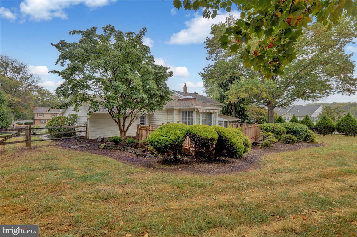 4 Lori Ct