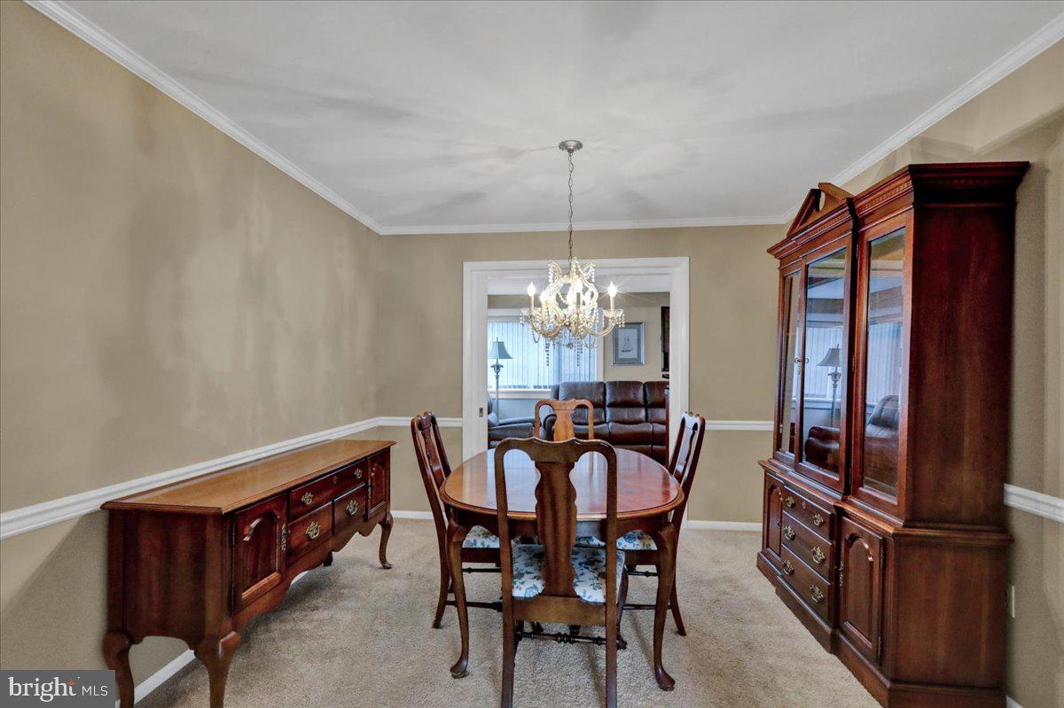 4 Lori Ct