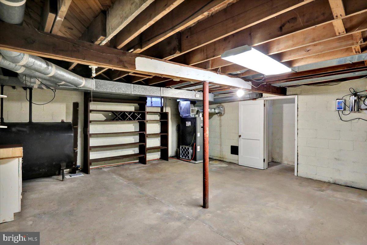 103 Cascades Ln