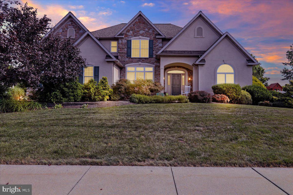 3369 Harwood Ln