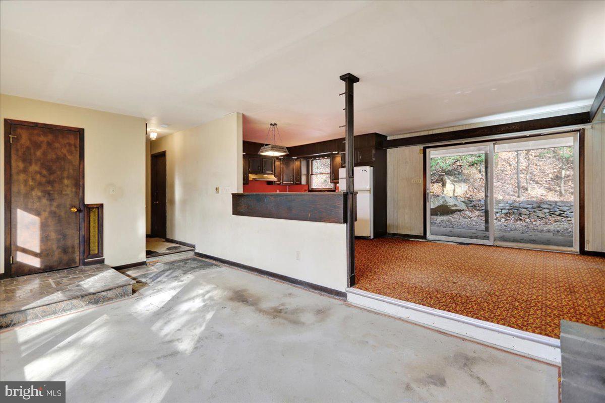 101 Glen Rd