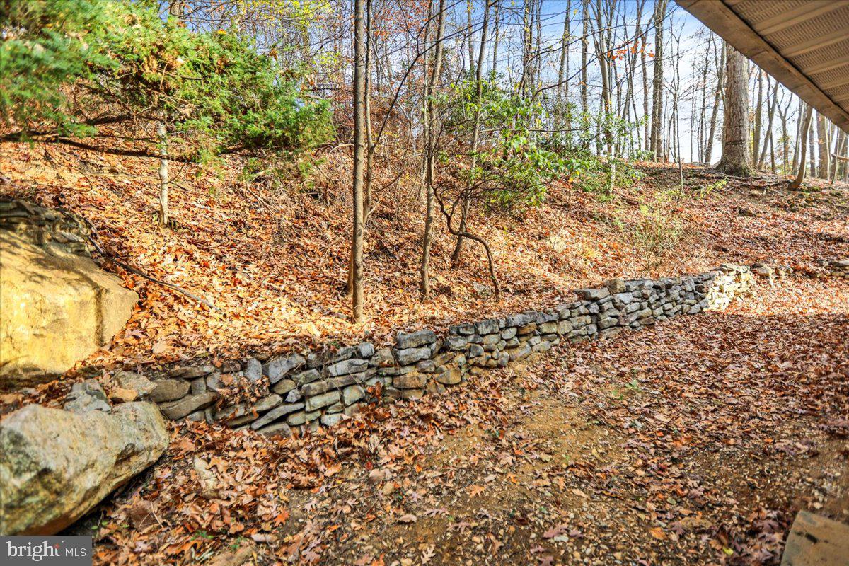 101 Glen Rd
