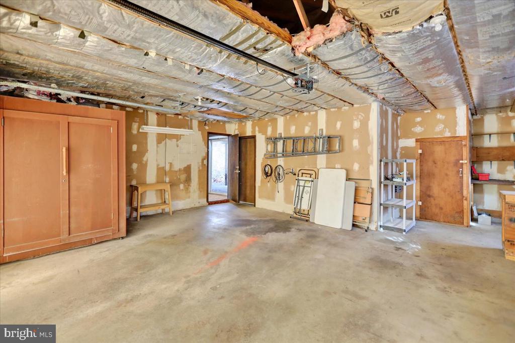 101 Glen Rd
