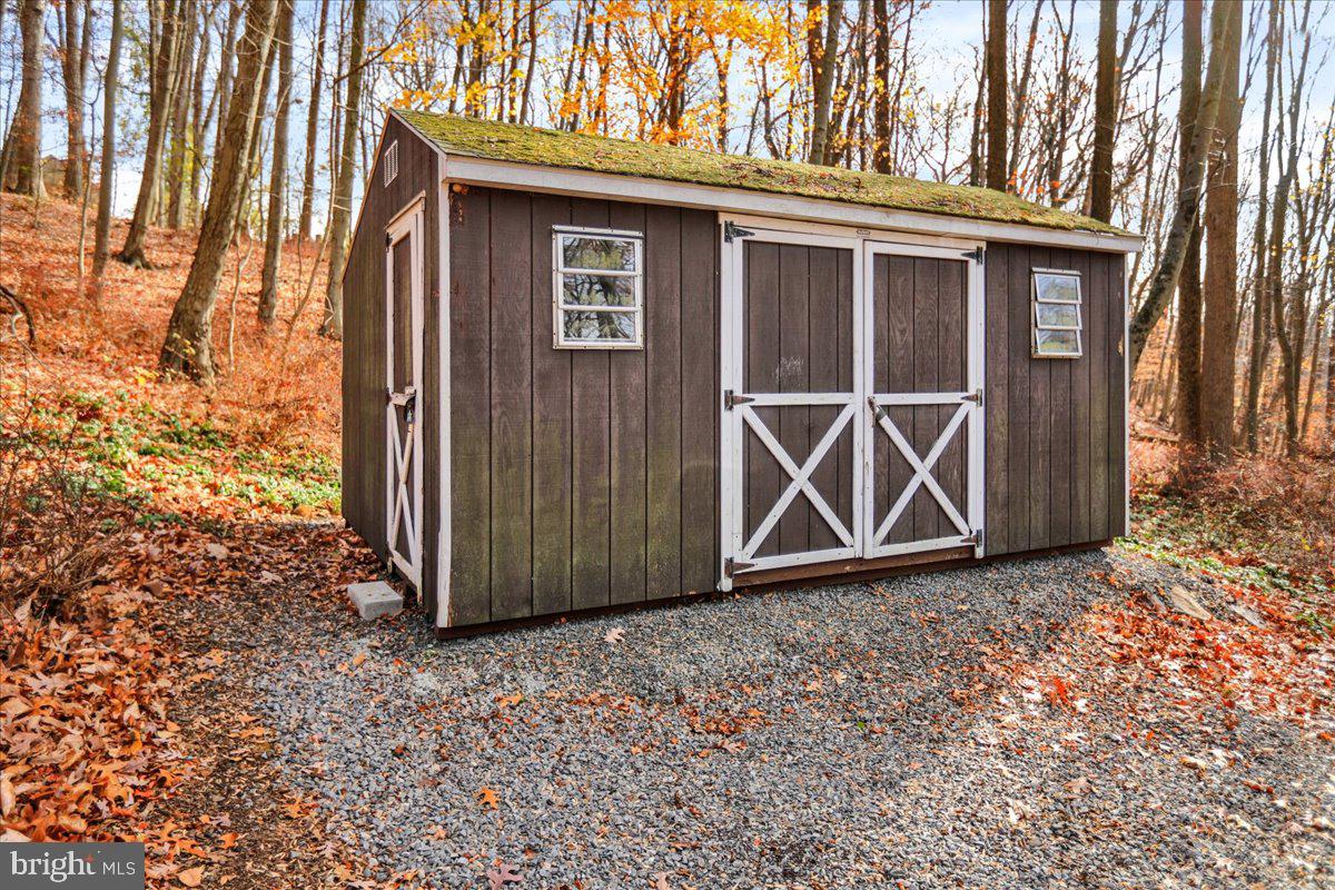 101 Glen Rd