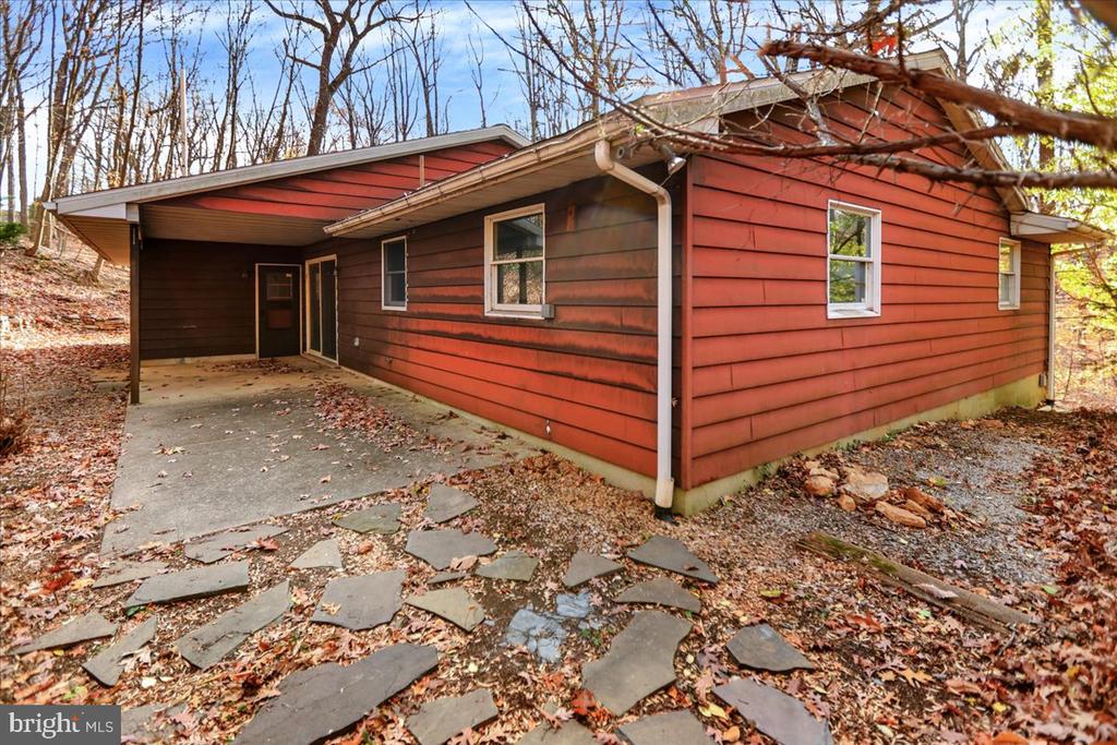 101 Glen Rd