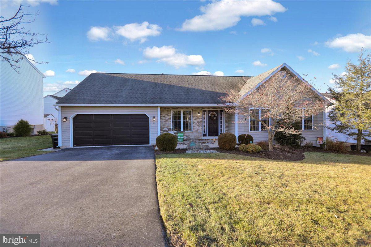 20 BOWES LN