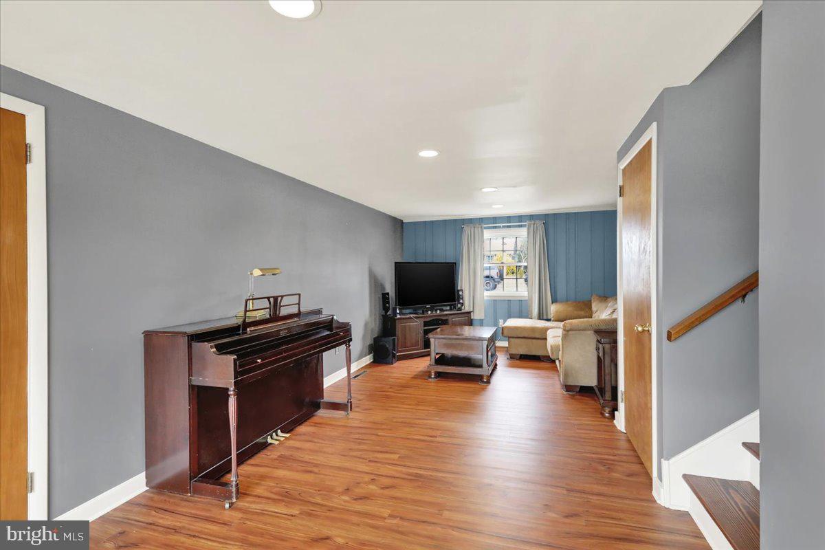 140 Oberlin Ave