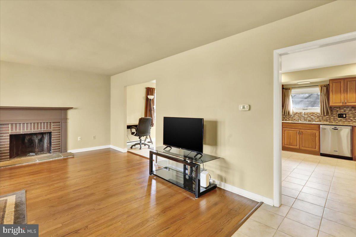 140 Oberlin Ave