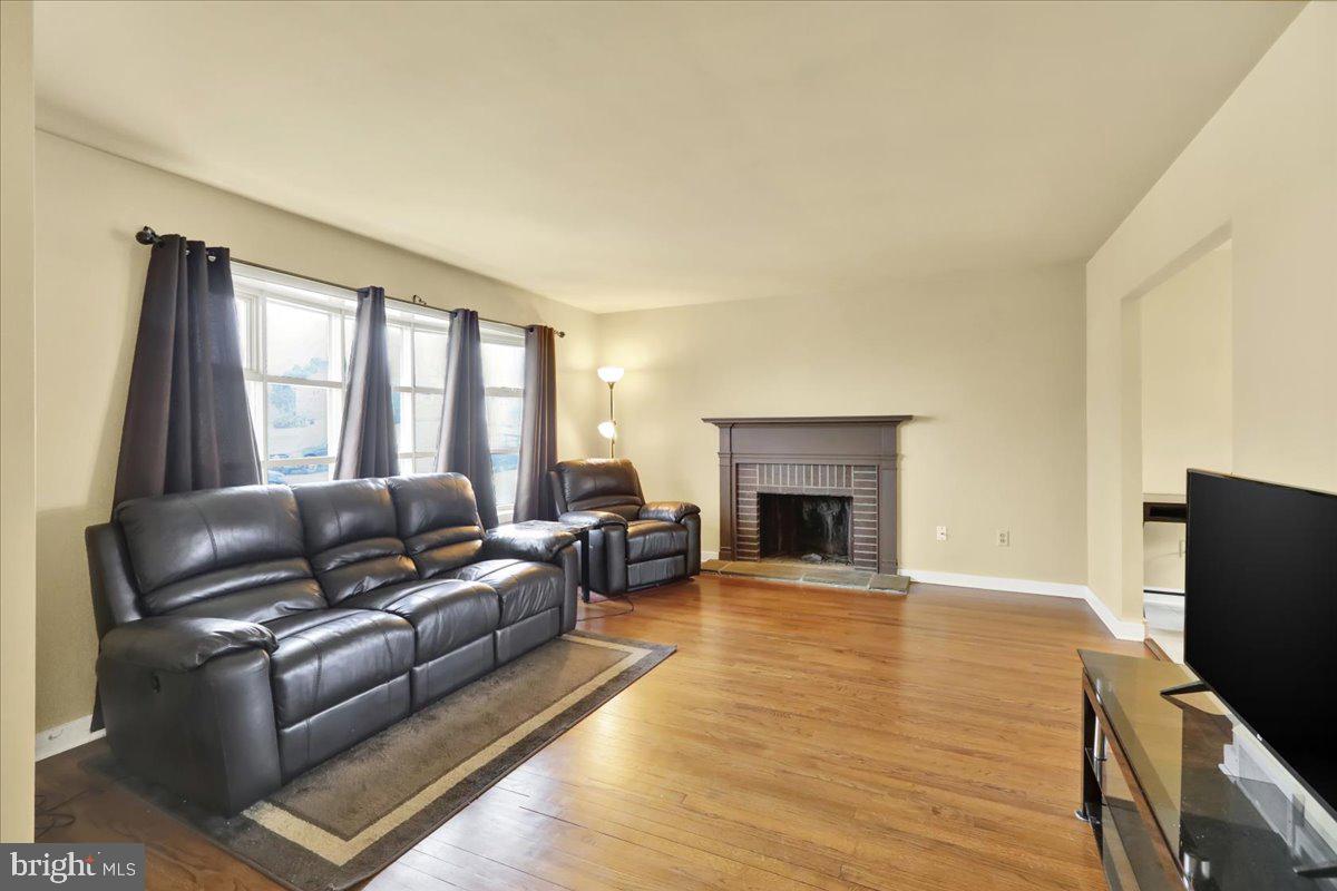 140 Oberlin Ave