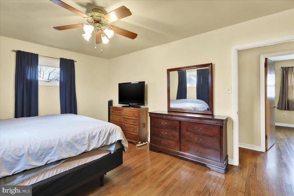 140 Oberlin Ave