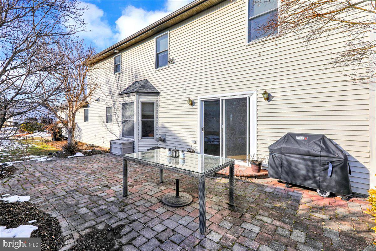8 Park Place Dr