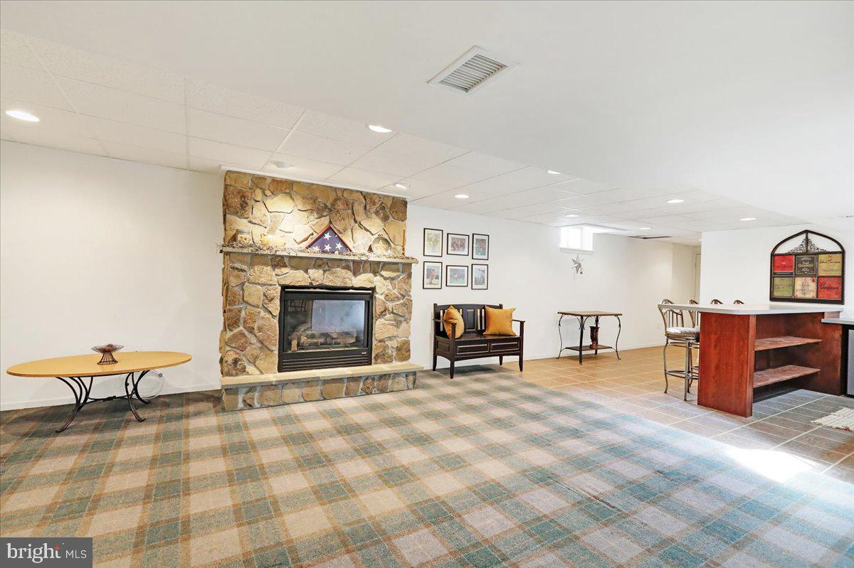 8 Park Place Dr