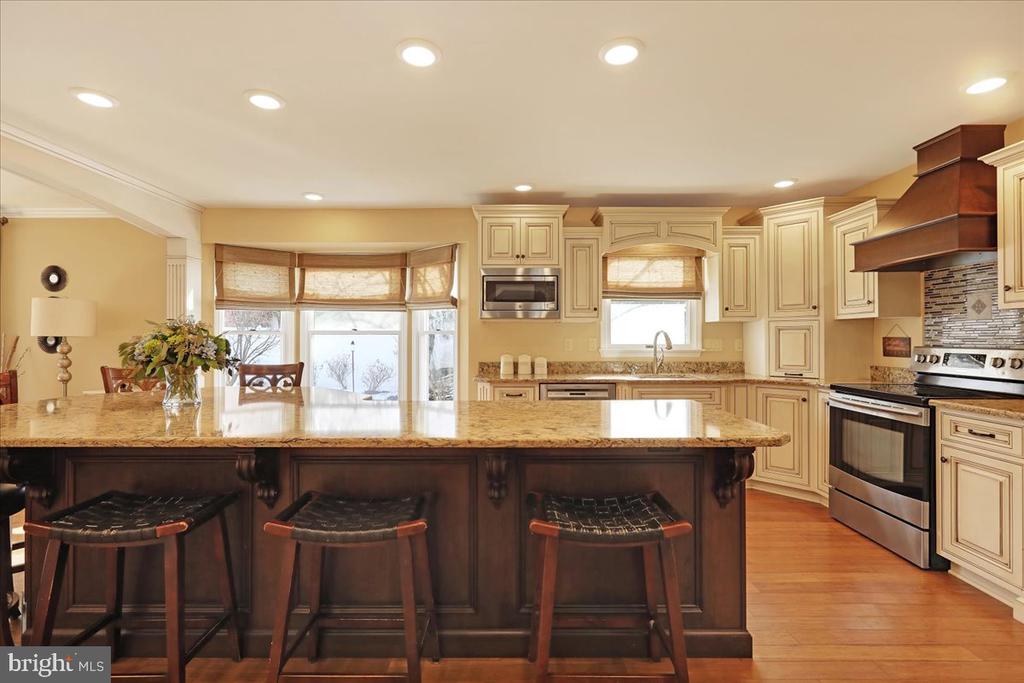 8 Park Place Dr
