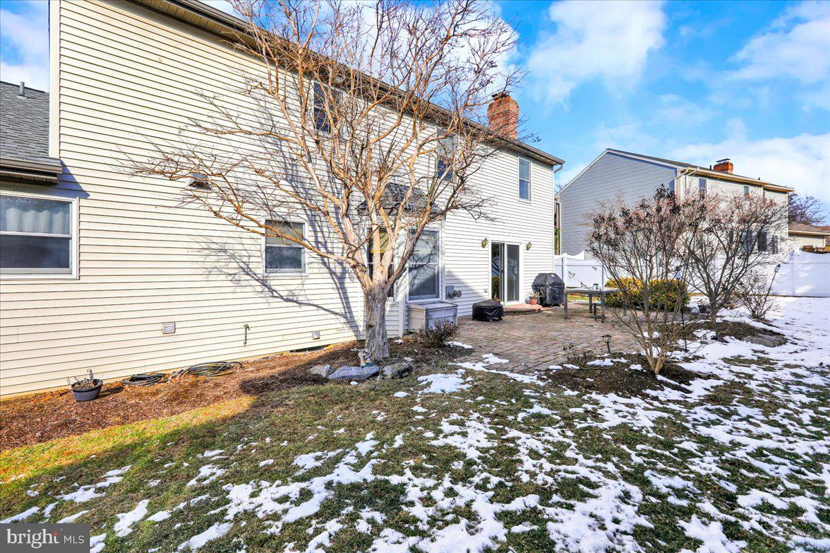 8 Park Place Dr