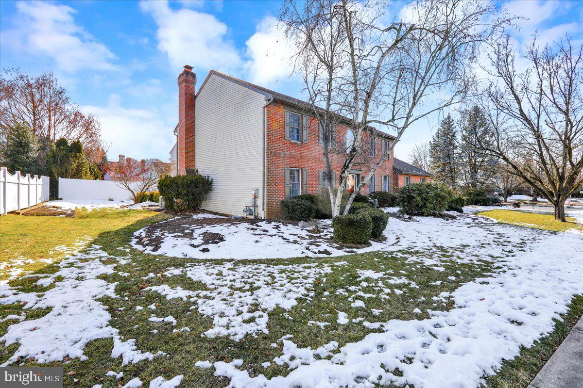8 Park Place Dr