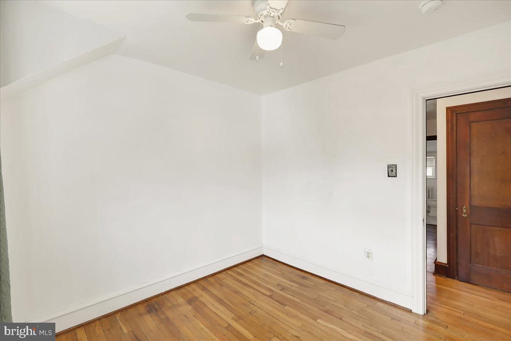 115 Kent Way
