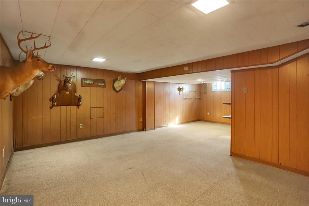 111 Newport Ave