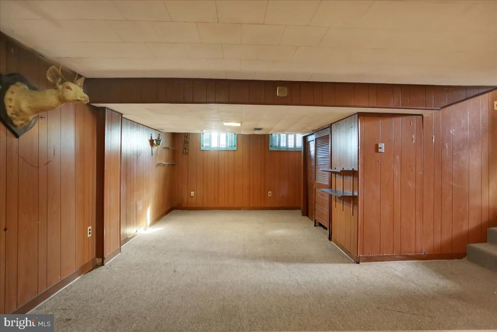 111 Newport Ave