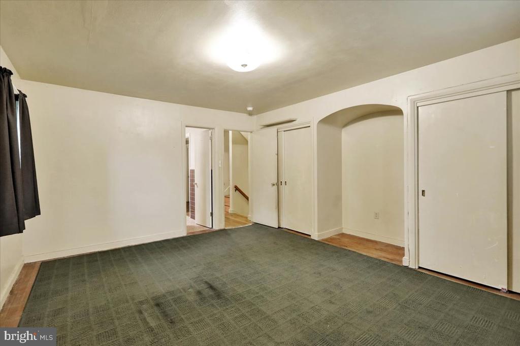 3225 Eisenbrown Rd