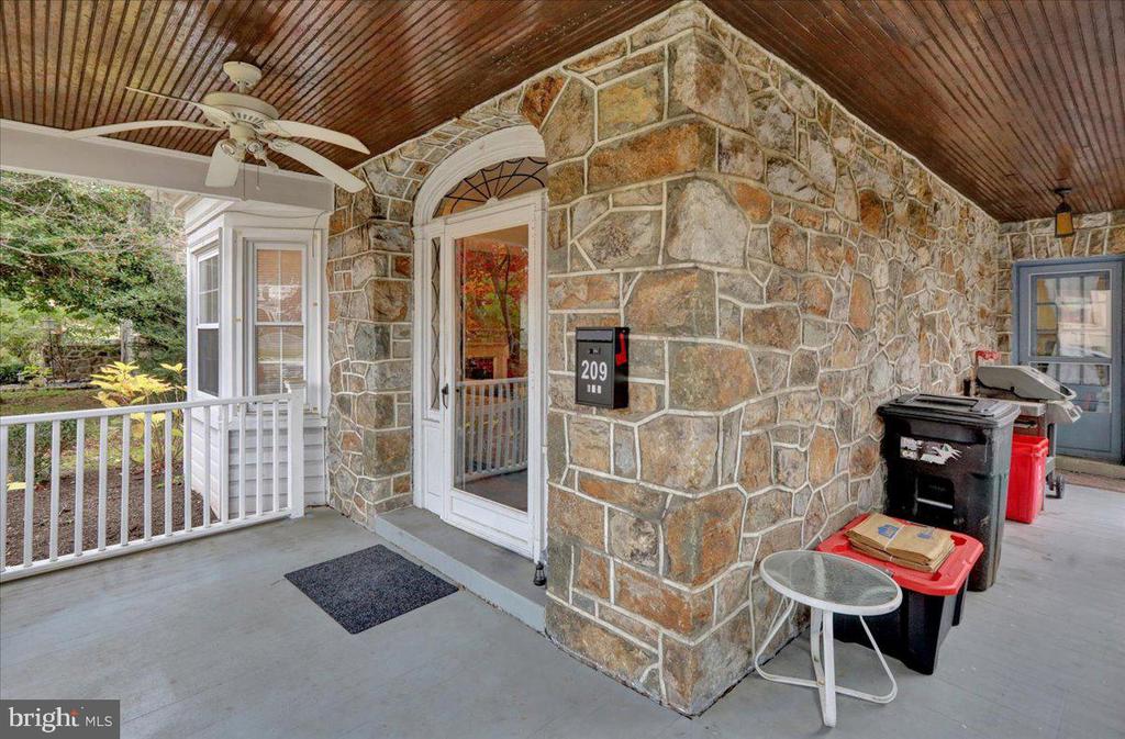 209 ENDLICH AVENUE