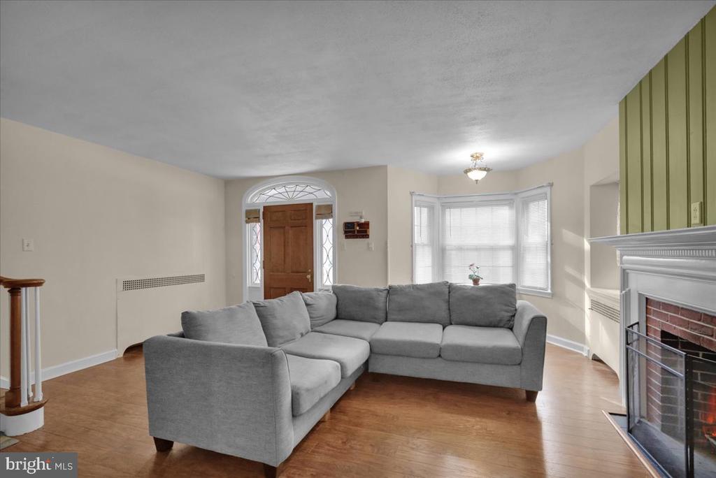 209 ENDLICH AVENUE