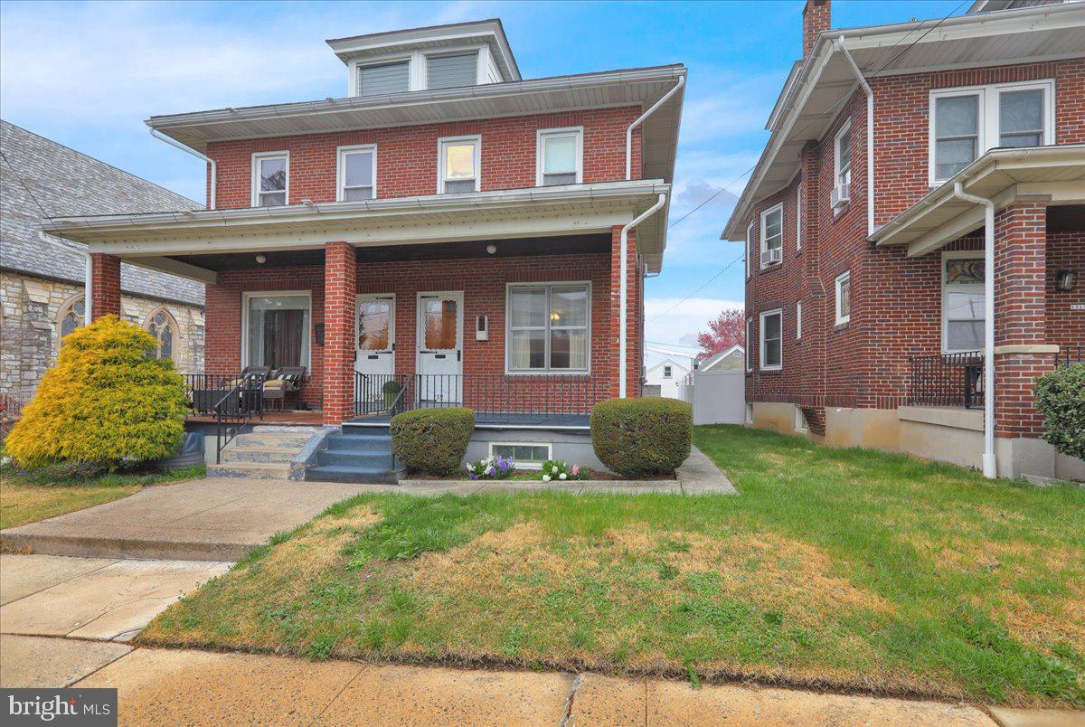 1311 E BELLEVUE AVENUE