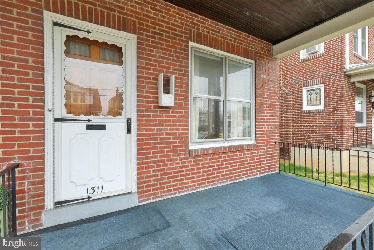 1311 E BELLEVUE AVENUE