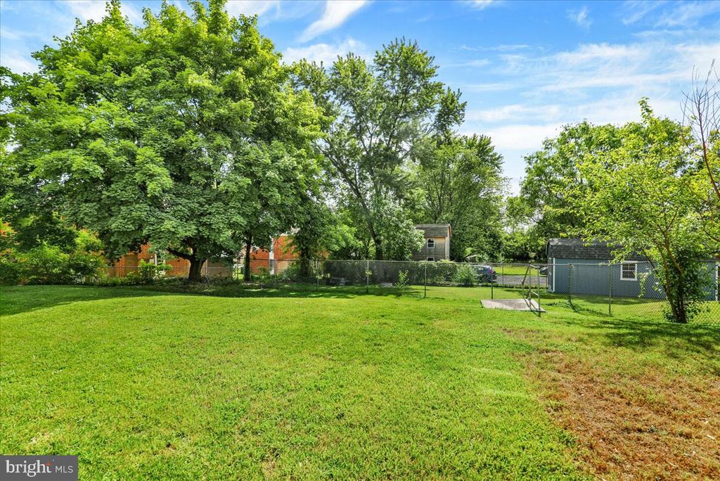 4114 SEFRANKA ROAD