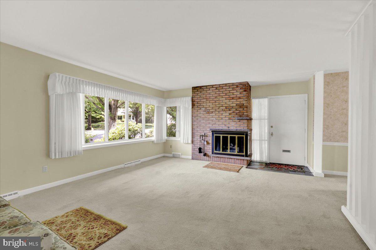 328 WHEATLAND AVENUE