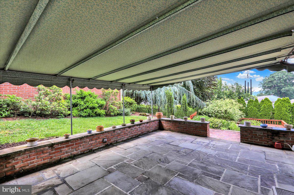 328 WHEATLAND AVENUE
