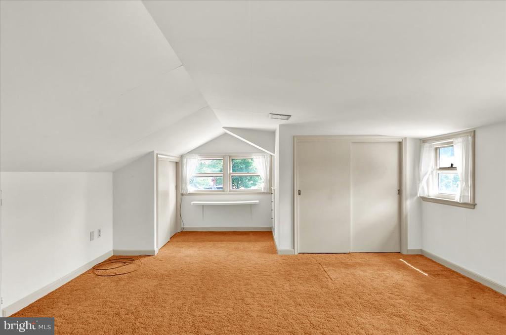 328 WHEATLAND AVENUE
