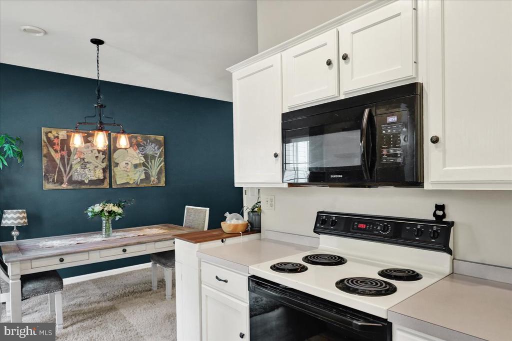 3 ASHFIELD COURT