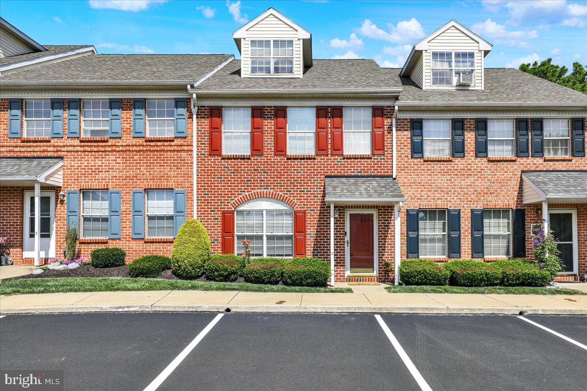 3 ASHFIELD COURT