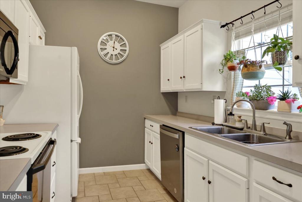 3 ASHFIELD COURT