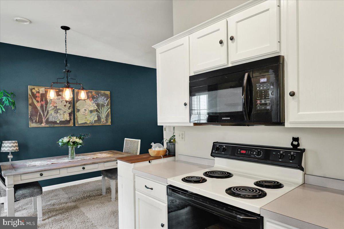 3 ASHFIELD COURT