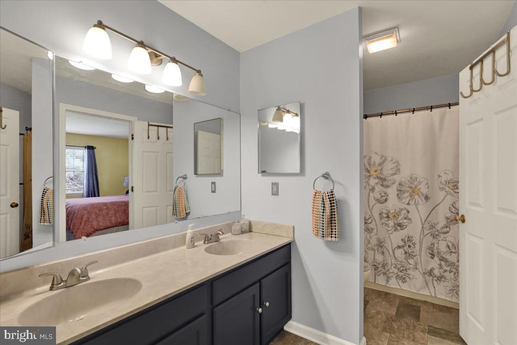 3 ASHFIELD COURT