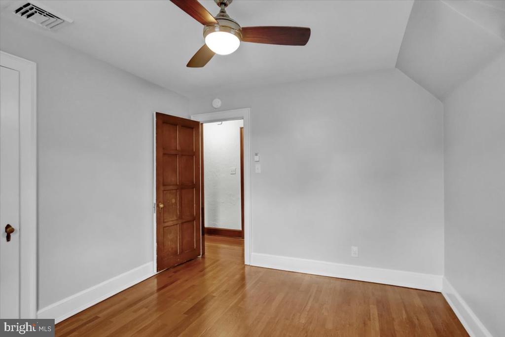 501 SUNSET ROAD
