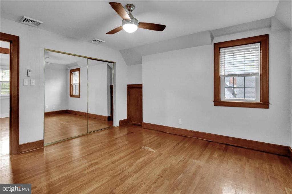 501 SUNSET ROAD