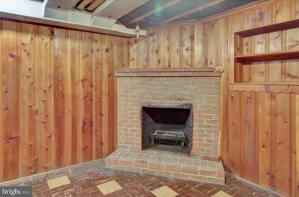 23 TREBOR PLACE