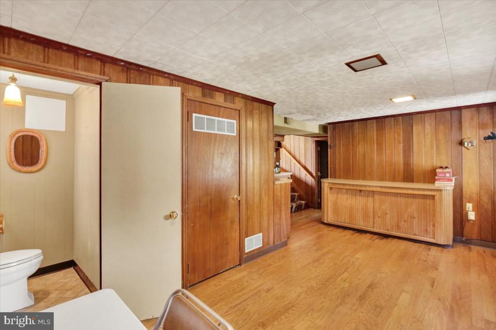 2001 RESERVOIR ROAD