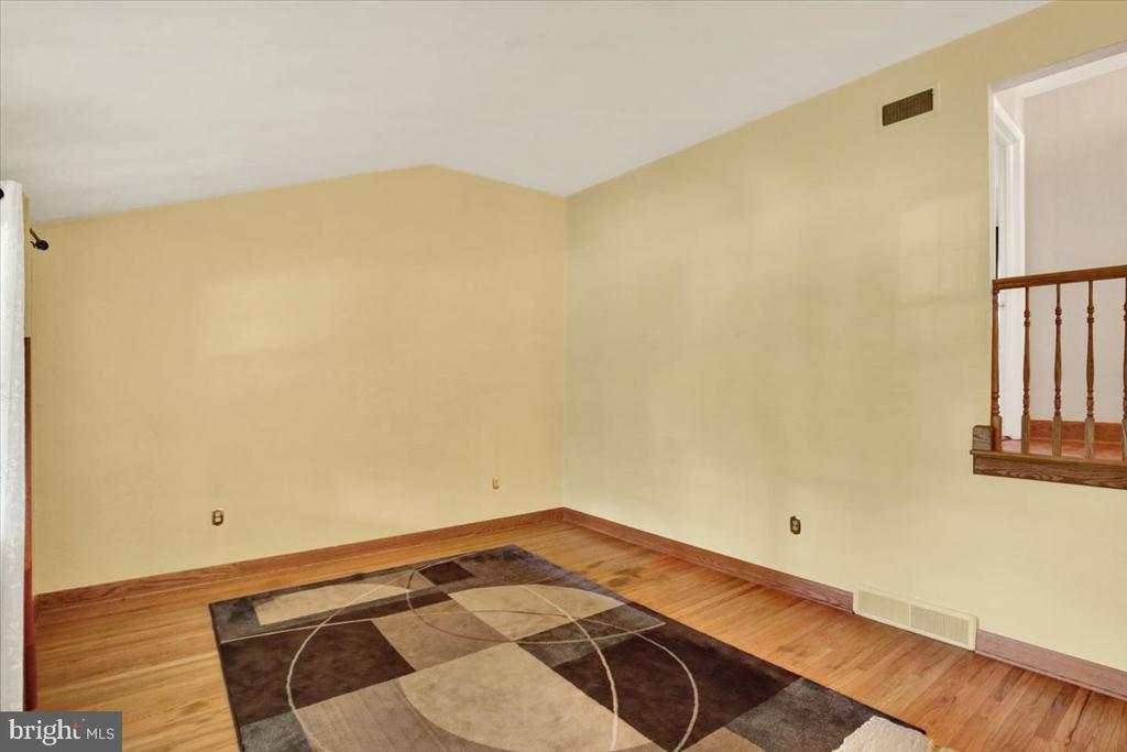 2001 RESERVOIR ROAD