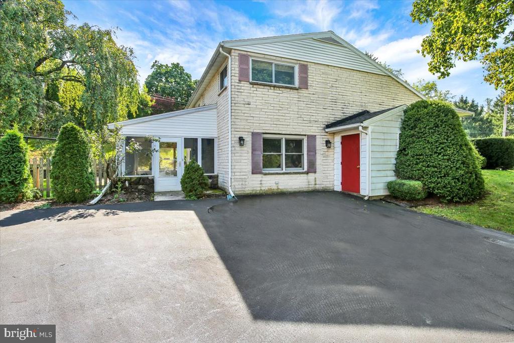 2001 RESERVOIR ROAD
