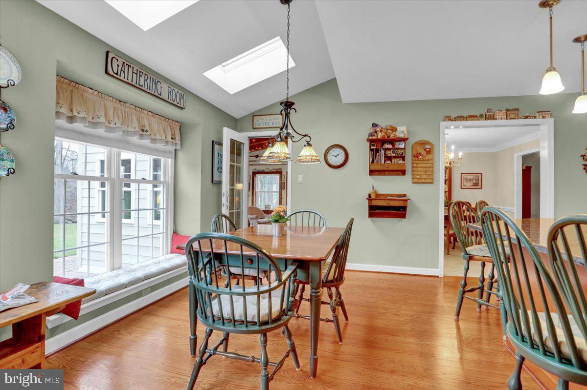 111 Barton Dr