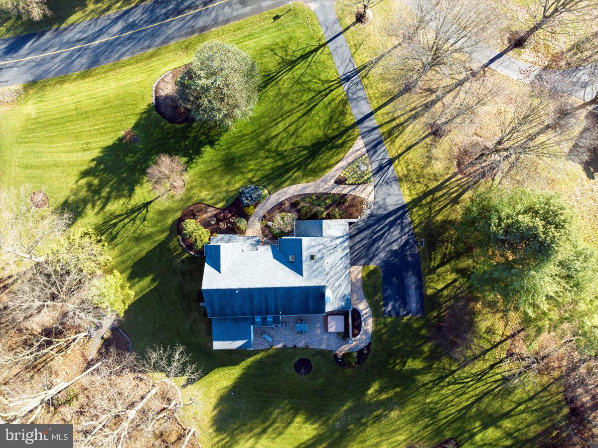 111 Barton Dr