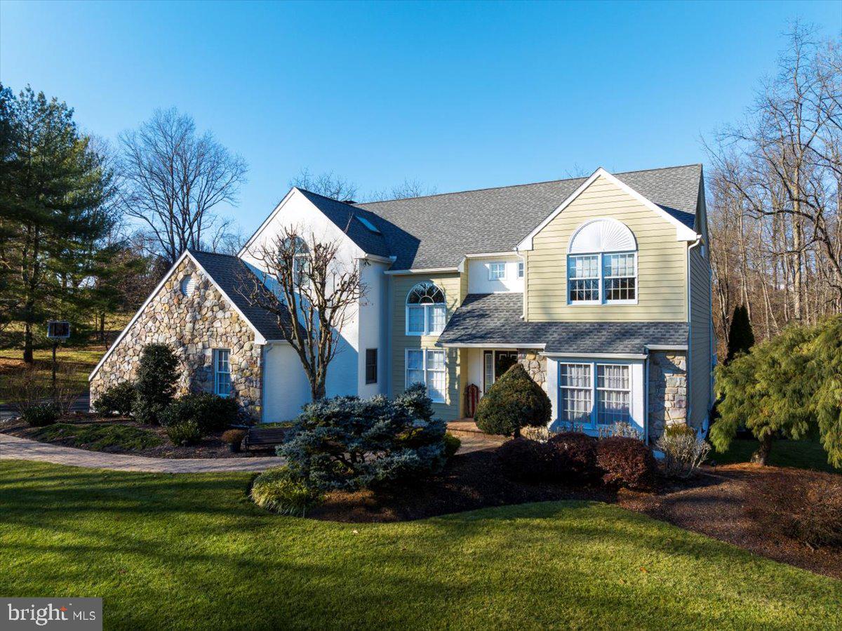 111 Barton Dr