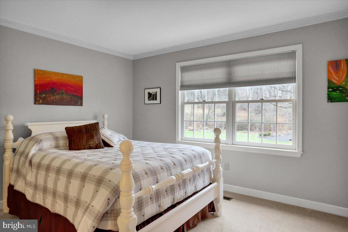 111 Barton Dr