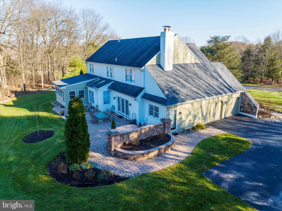 111 Barton Dr